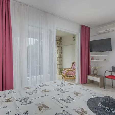 Apartments Ana - Rovinj Exterior photo