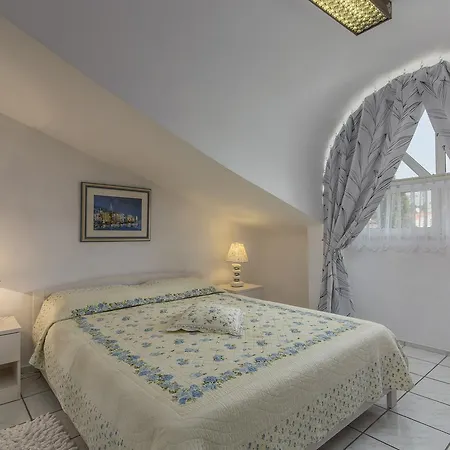Apartments Ana - Rovinj Exterior photo