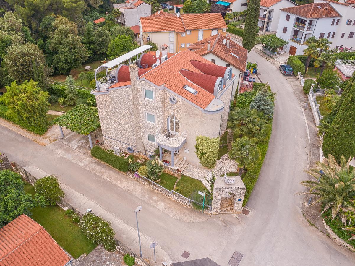 Ana - Apartment