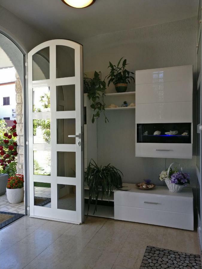 Ana - Apartment *